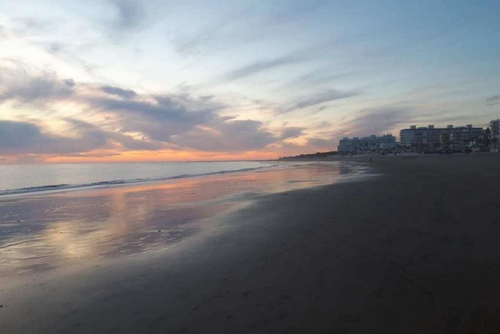 Ferienwohnung Acogedor Apartamento A 100 M. De Pinares Y Playa Rota Exterior foto